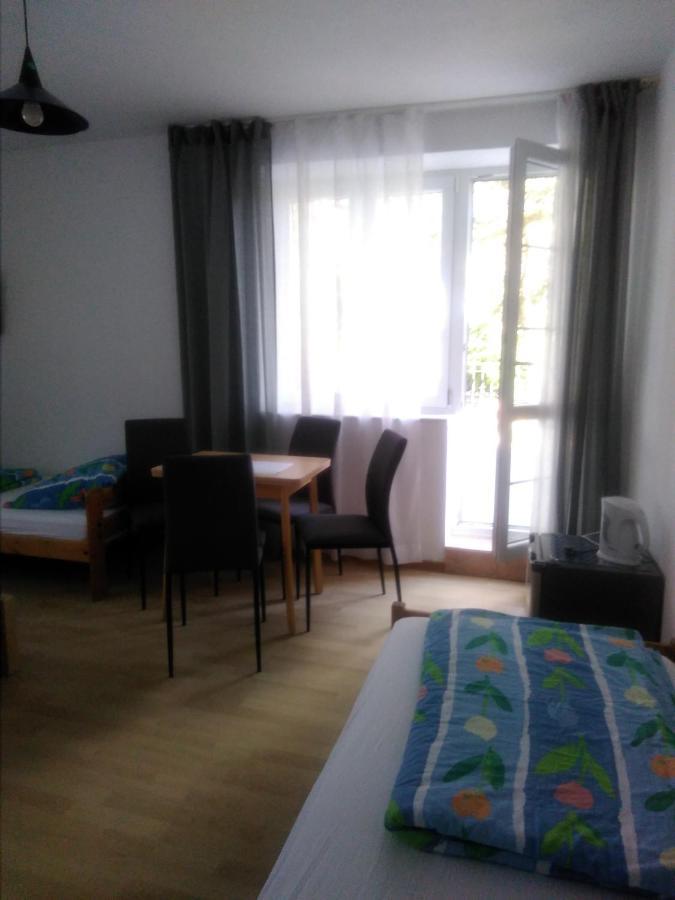Dom Pod Sosnami Panzió Mielno  Kültér fotó